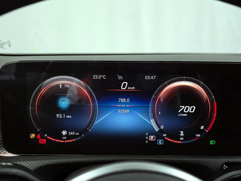 2021 Mercedes-Benz A-Class A220 Sedan photo 8
