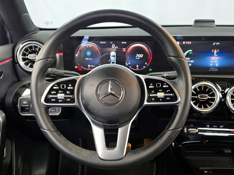 2021 Mercedes-Benz A-Class A220 Sedan photo 13
