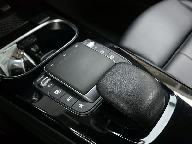 2021 Mercedes-Benz A-Class A220 Sedan photo 27