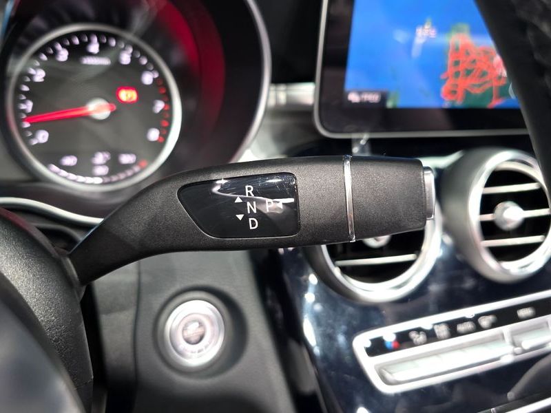 2019 Mercedes-Benz C-Class C200 Cabriolet photo 9