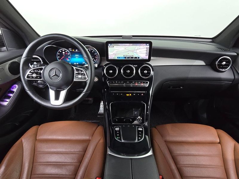 2020 Mercedes-Benz C-Class GLC300 4MATIC Premium photo 7