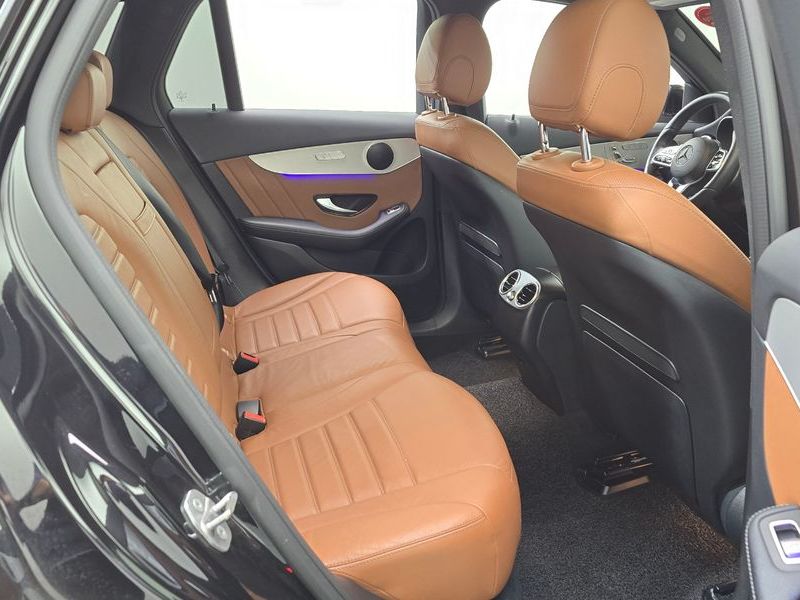 2020 Mercedes-Benz C-Class GLC300 4MATIC Premium photo 20