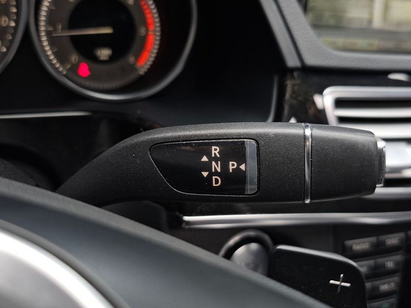 2014 Mercedes-Benz E-Class E220 CDI Avantgarde photo 9