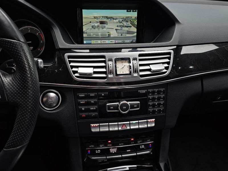 2014 Mercedes-Benz E-Class E220 CDI Avantgarde photo 13