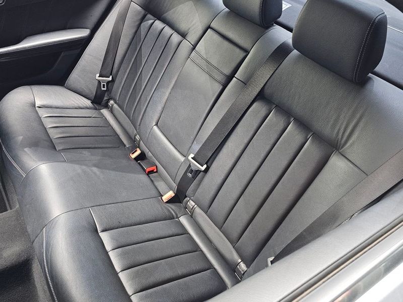 2014 Mercedes-Benz E-Class E220 CDI Avantgarde photo 29