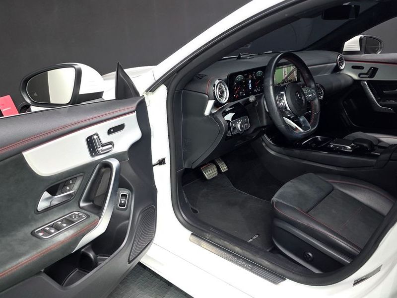 2023 Mercedes-Benz A-Class CLA250 4MATIC photo 10