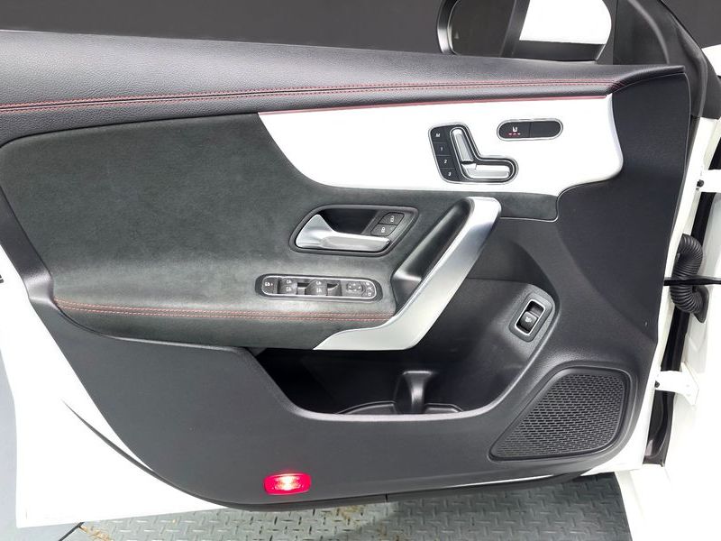 2023 Mercedes-Benz A-Class CLA250 4MATIC photo 24