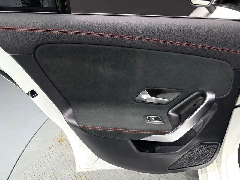 2023 Mercedes-Benz A-Class CLA250 4MATIC photo 25