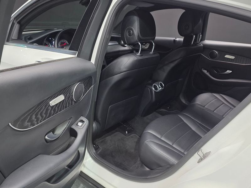 2019 Mercedes-Benz C-Class GCL300 4MATIC Coupe photo 12