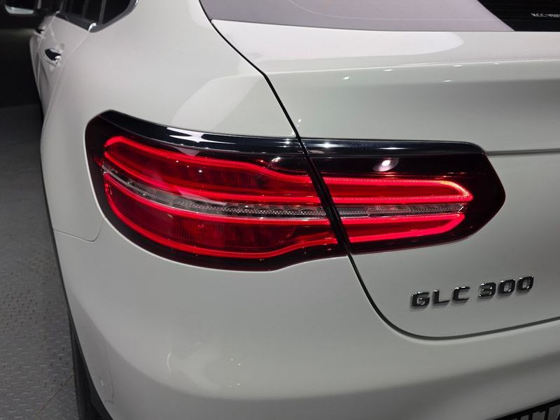 2019 Mercedes-Benz C-Class GCL300 4MATIC Coupe photo 23