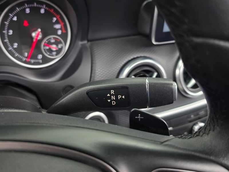 2016 Mercedes-Benz A-Class A200 photo 9