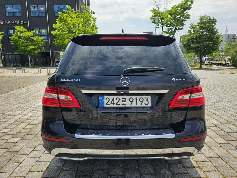 2013 Mercedes-Benz CLA ML350 BlueTEC 4MATIC photo 9