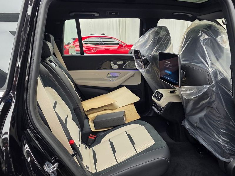 2026 Mercedes-Benz S-Class AMG GLS63 4MATIC+ photo 12