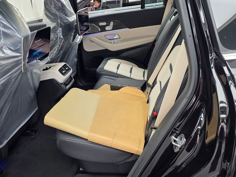 2026 Mercedes-Benz S-Class AMG GLS63 4MATIC+ photo 26