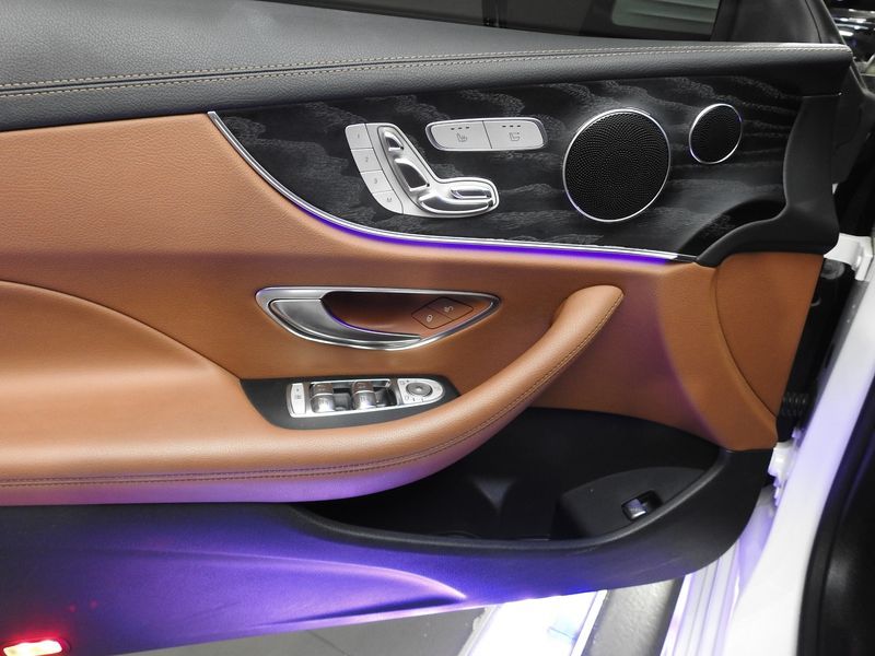2018 Mercedes-Benz E-Class E220d Cabriolet photo 15