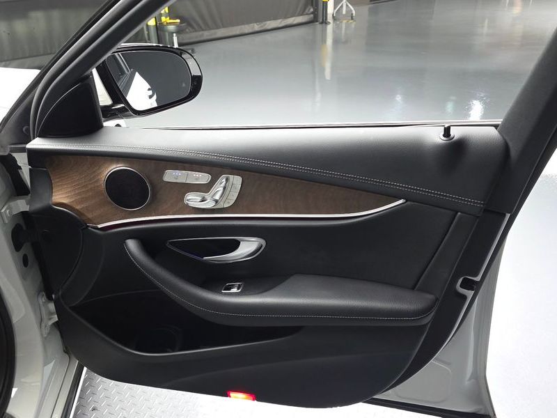 2023 Mercedes-Benz E-Class E250 Exclusive photo 24