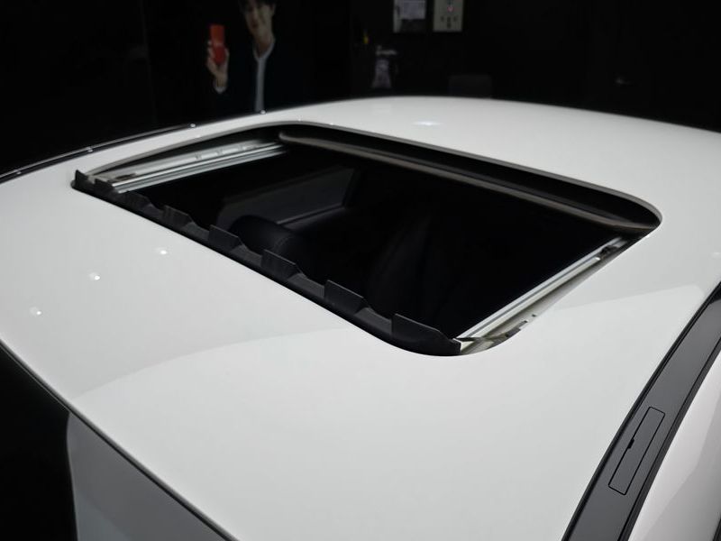 2022 Mercedes-Benz E-Class E250 Exclusive photo 28
