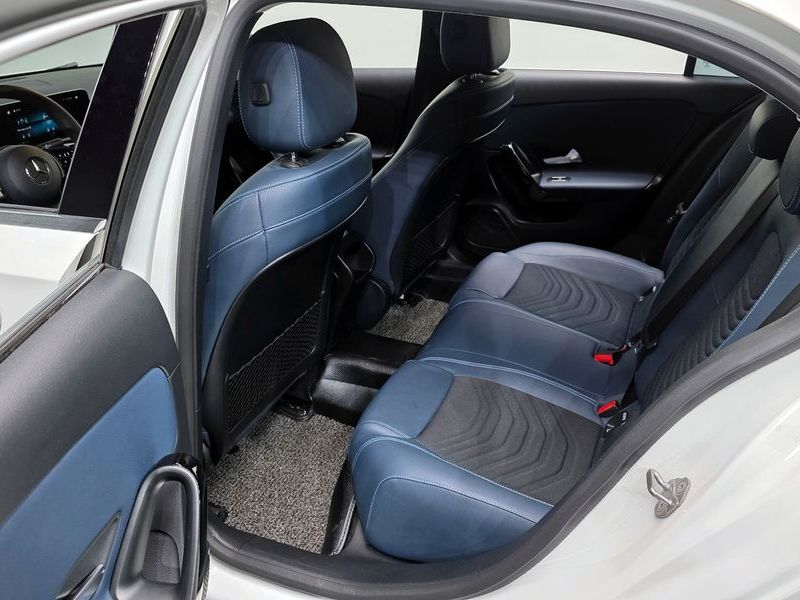 2019 Mercedes-Benz A-Class A220 Hatchback photo 12
