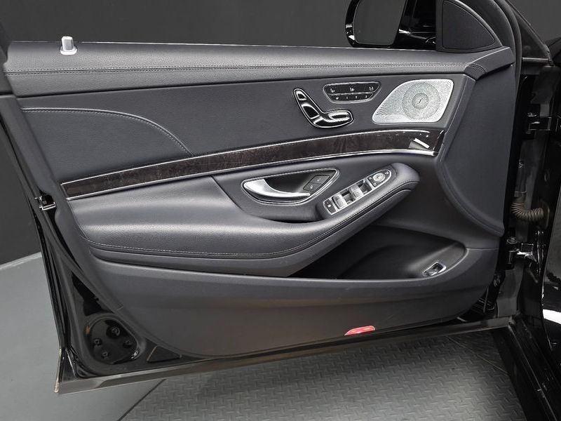 2018 Mercedes-Benz S-Class S350 d 4MATIC photo 24