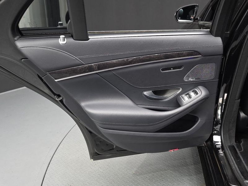 2018 Mercedes-Benz S-Class S350 d 4MATIC photo 25