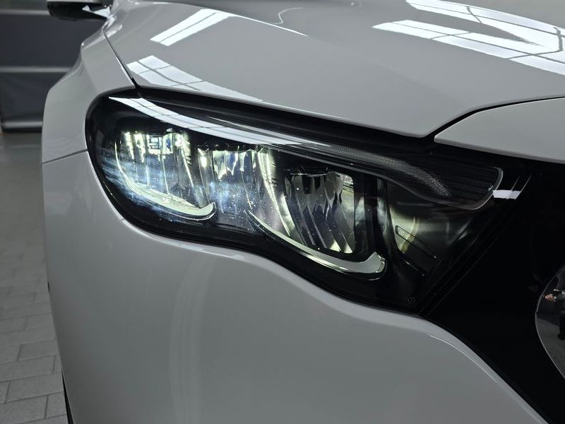 2026 Mercedes-Benz E-Class E200 Avantgarde photo 22