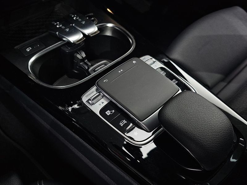 2020 Mercedes-Benz A-Class A220 Sedan photo 19