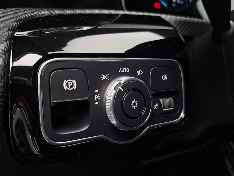 2020 Mercedes-Benz A-Class A220 Sedan photo 27
