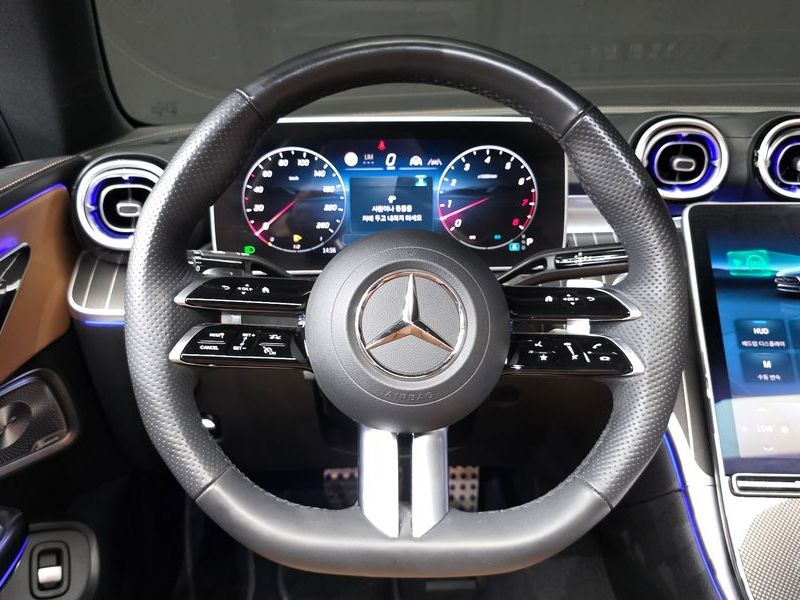 2024 Mercedes-Benz E-Class CLE450 4MATIC Coupe photo 12