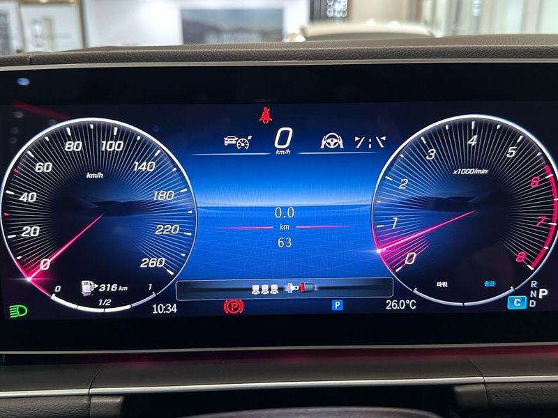 2025 Mercedes-Benz E-Class GLE450 4MATIC Coupe photo 8