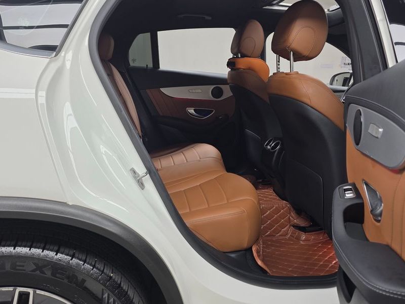 2022 Mercedes-Benz C-Class GLC220 d 4MATIC Coupe photo 11