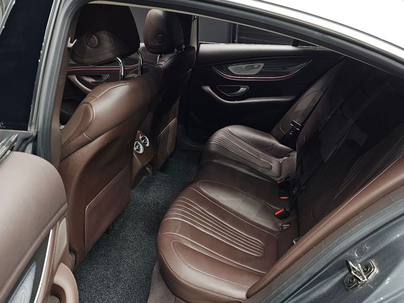 2019 Mercedes-Benz S-Class CLS300d AMG Line photo 12