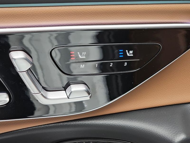 2026 Mercedes-Benz E-Class E200 Avantgarde photo 15