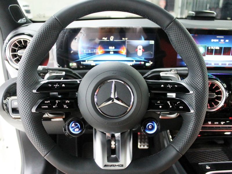 2026 Mercedes-Benz A-Class AMG A45 S 4MATIC+ Hatchback photo 12