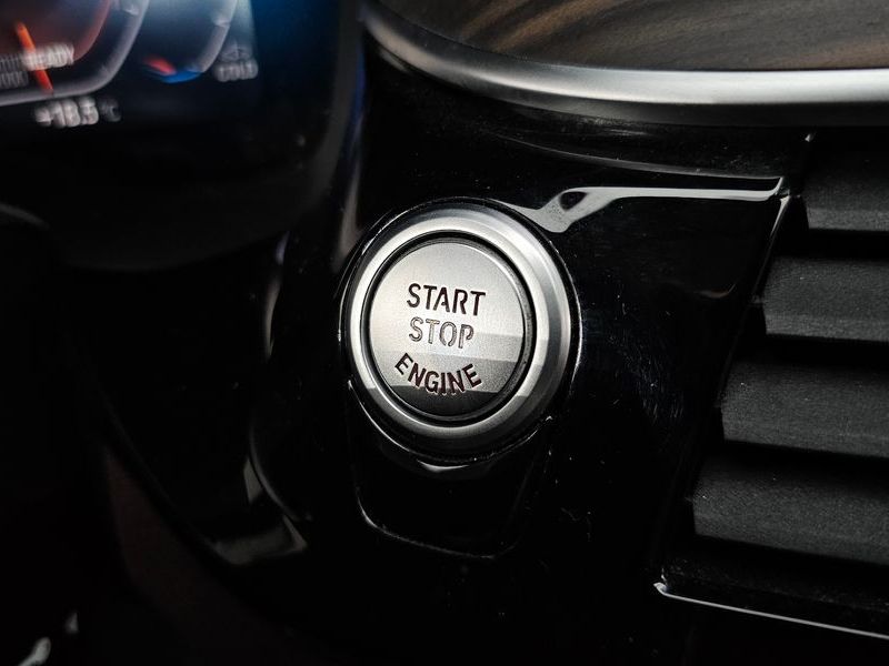 2021 BMW 5 Series 523d Luxury photo 27