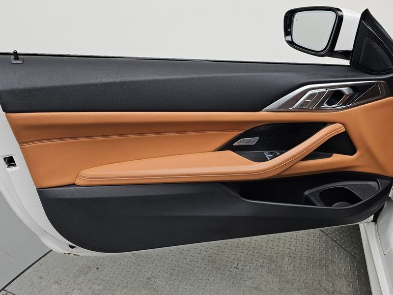2021 BMW 4 Series 420i M Sport Coupe photo 24