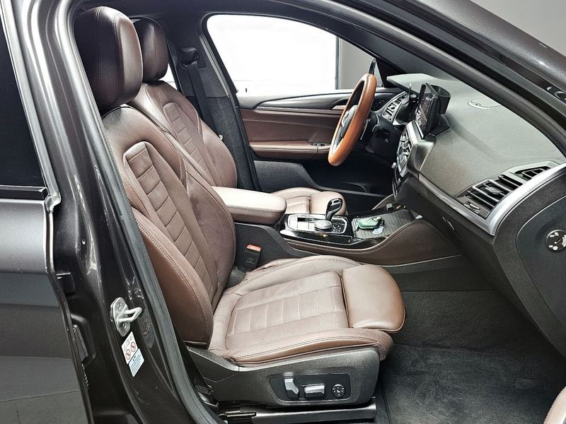 2023 BMW X4 xDrive20i M Sport photo 10
