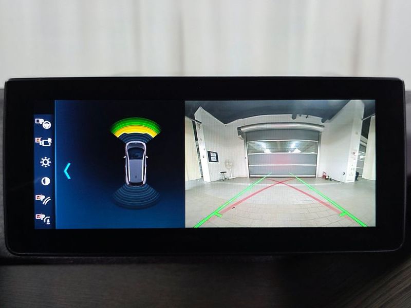 2020 BMW i3 SOL+ photo 14