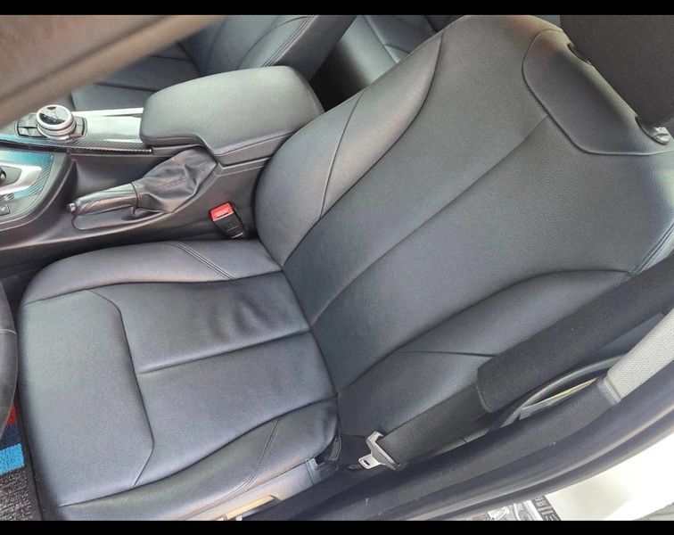 2012 BMW 3 Series 320d photo 10