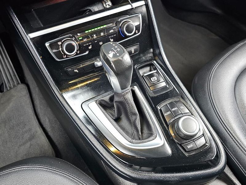 2016 BMW 2 Series Joy photo 9