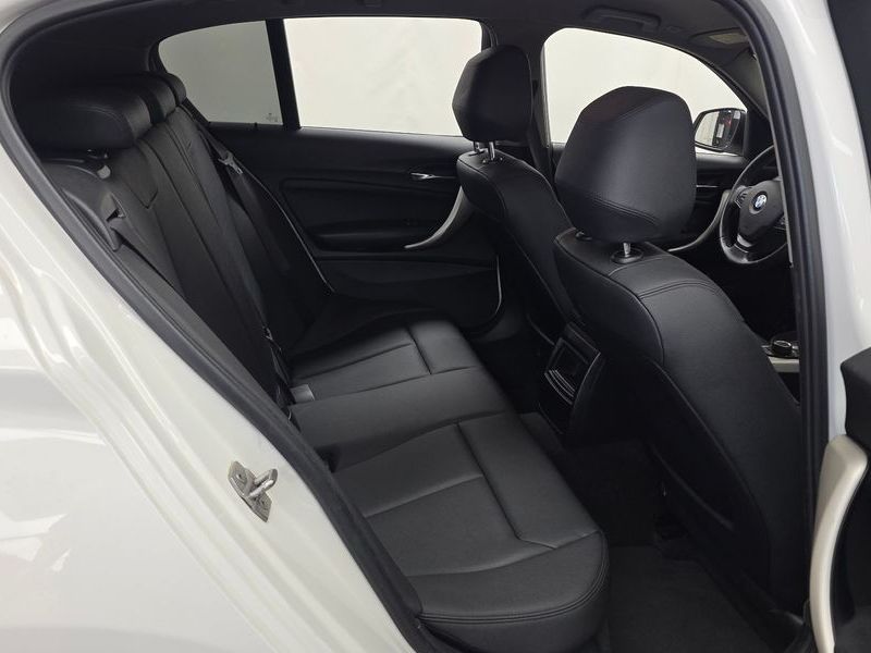 2017 BMW 1 Series 118d JOY 5DOOR photo 12