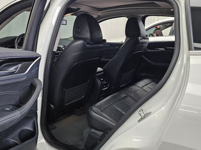 2020 BMW X4 xDrive20i xLine photo 26