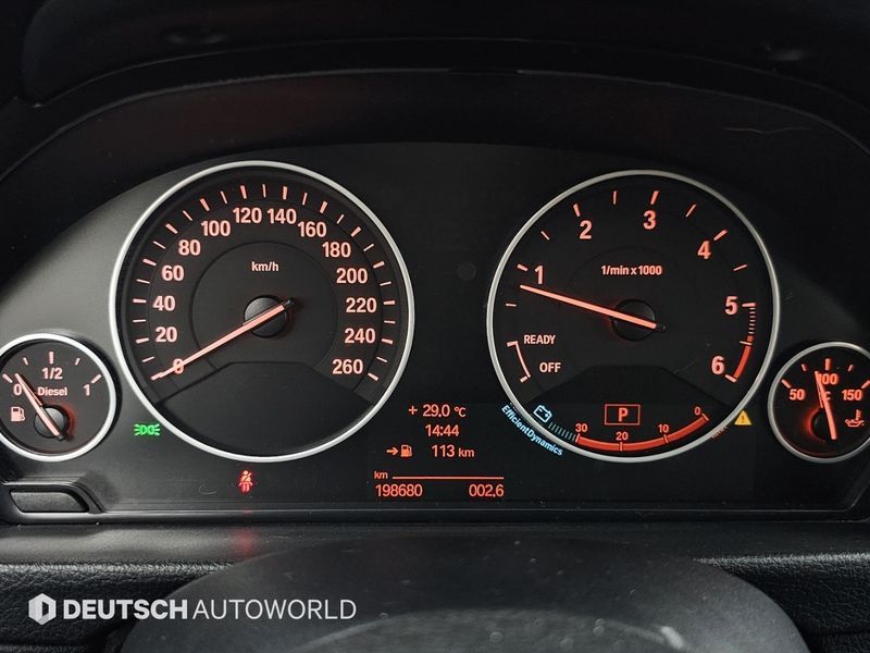 2014 BMW 3 Series GT 320d photo 8