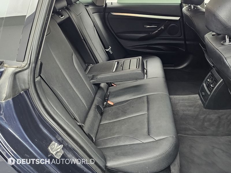 2014 BMW 3 Series GT 320d photo 12