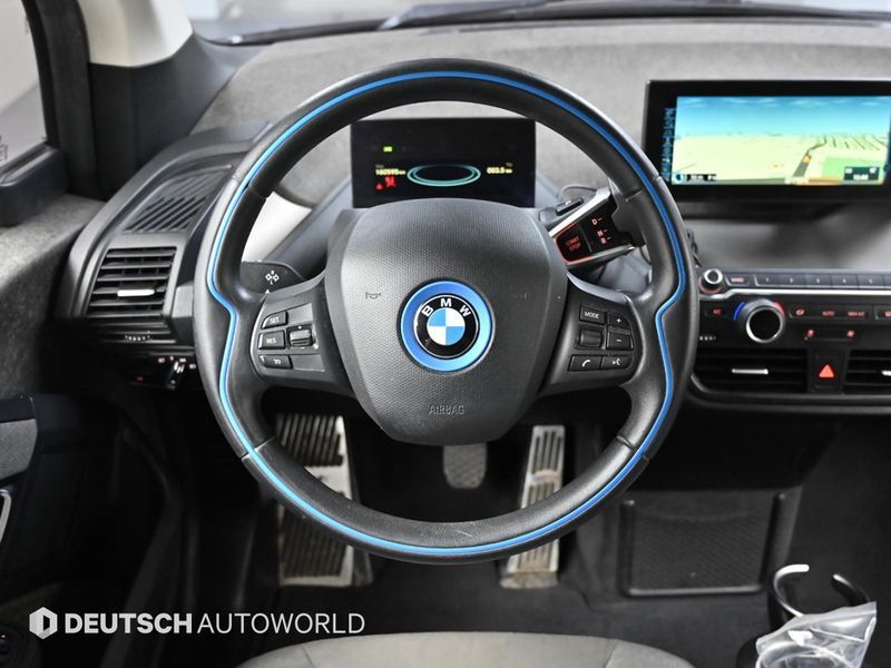 2015 BMW i3 LUX photo 13
