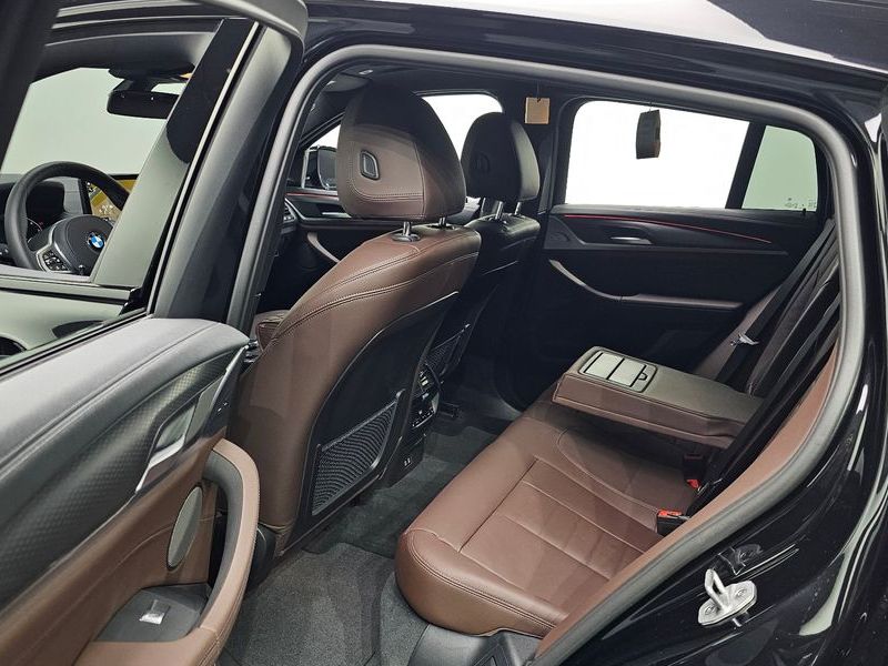 2025 BMW X4 xDrive20i M Sport Pro Special Edition photo 12
