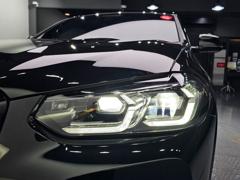 2025 BMW X4 xDrive20i M Sport Pro Special Edition photo 22