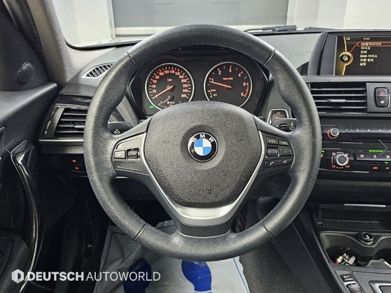 2014 BMW 1 Series 118d Urban Pack1 5Dr photo 13