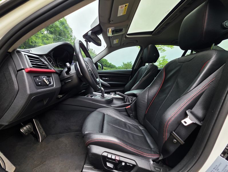 2014 BMW 3 Series 328i Sport photo 15
