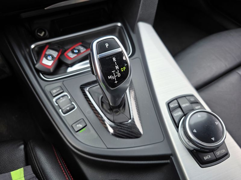 2014 BMW 3 Series 328i Sport photo 17