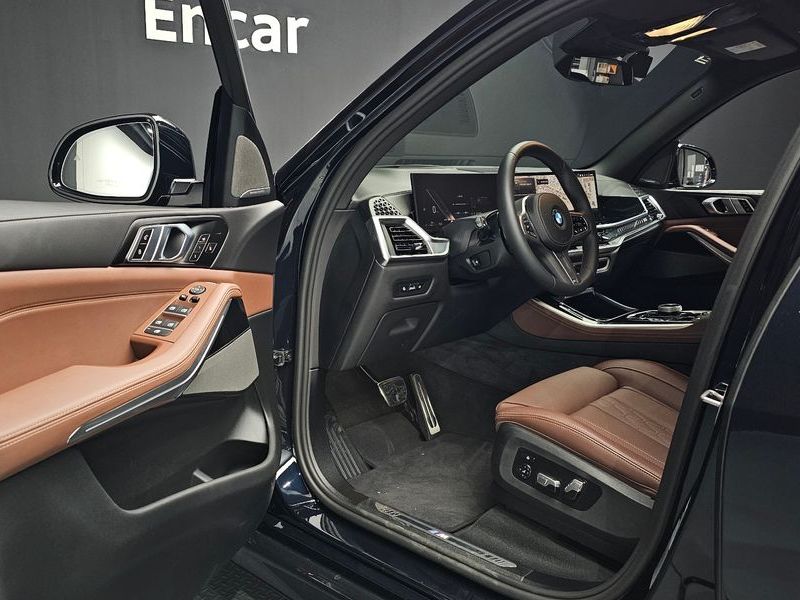 2026 BMW X5 xDrive 40d M Sport Pro photo 11